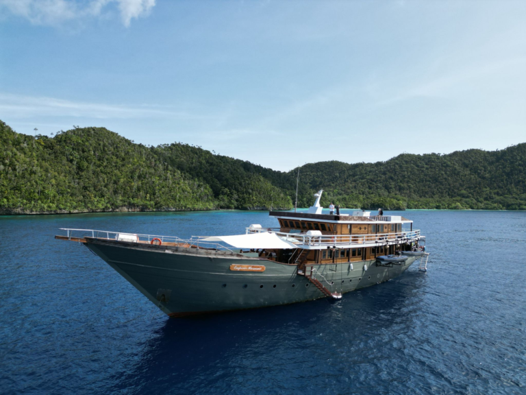 Emperor Harmoni on anchor in Raja Ampat