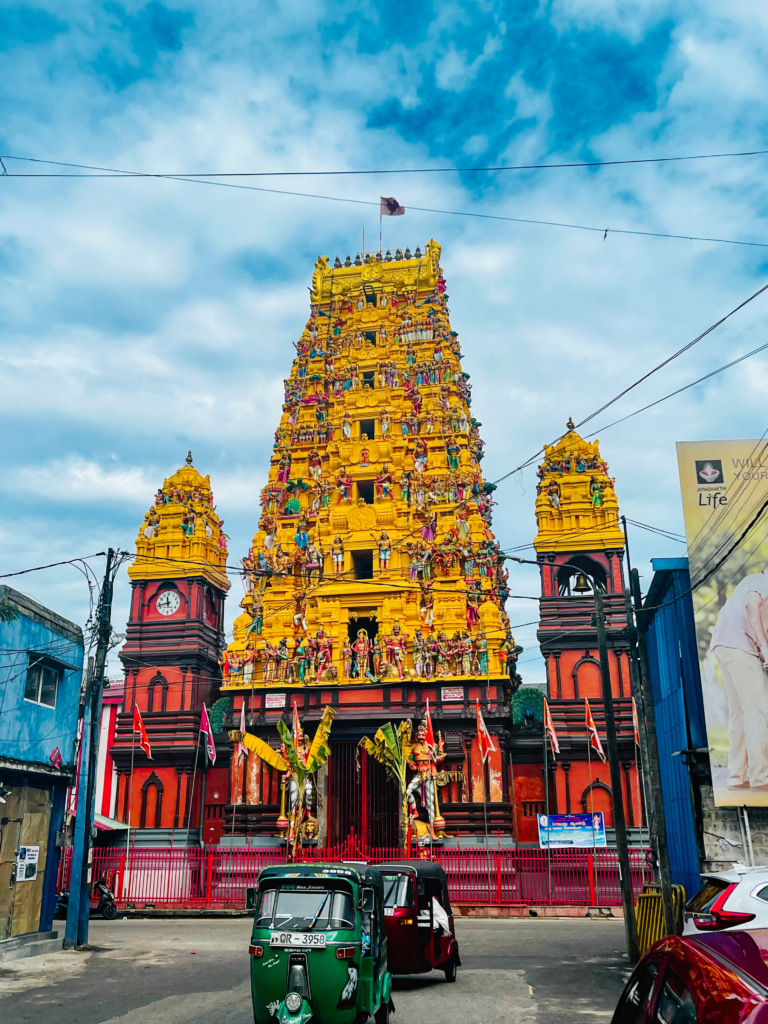 Temple in the heart of Colombo